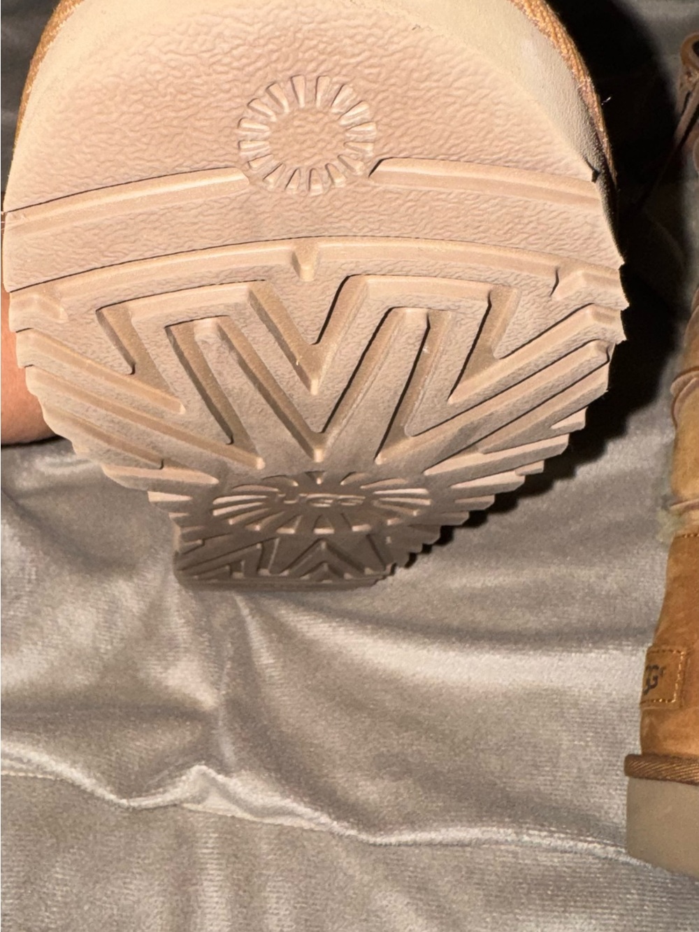Authentic UGG , Kristabelle Tall Boots in Chestnut . USA 9, EU 40 - Picture 11 of 15